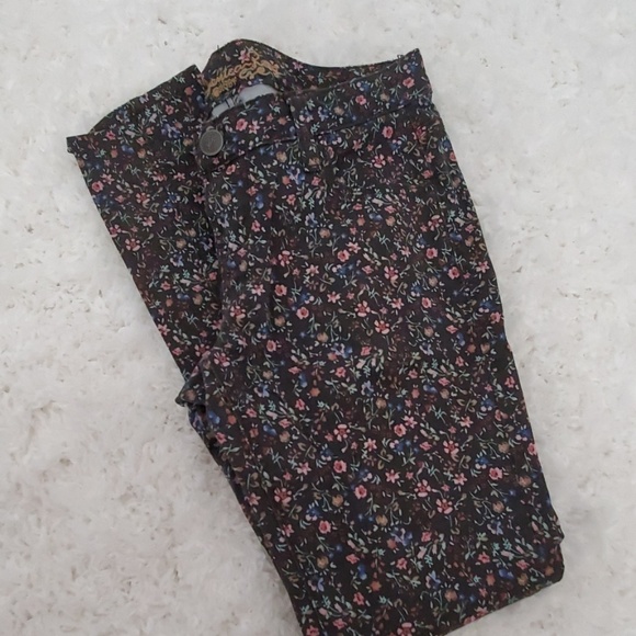 Jeans - Picture 2 of 2